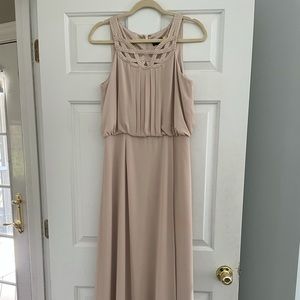 Lovely Jessica Howard long gown, champagne, size 6 mother of bride